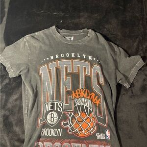 Abercrombie & Fitch Gray Brooklyn Nets Tee